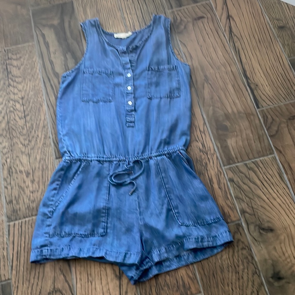 Love stitch jeans short romper sz medium - Picture 2 of 9